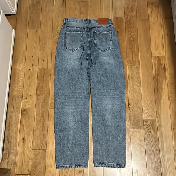 Princess Polly light wash straight fit jeans - Picture 6 of 6